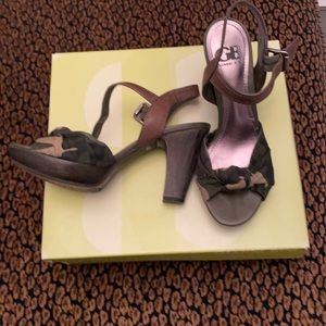 GB heels